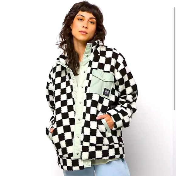 Vans Jackets & Blazers - Vans Winterset Sherpa Checkerboard Jacket - M